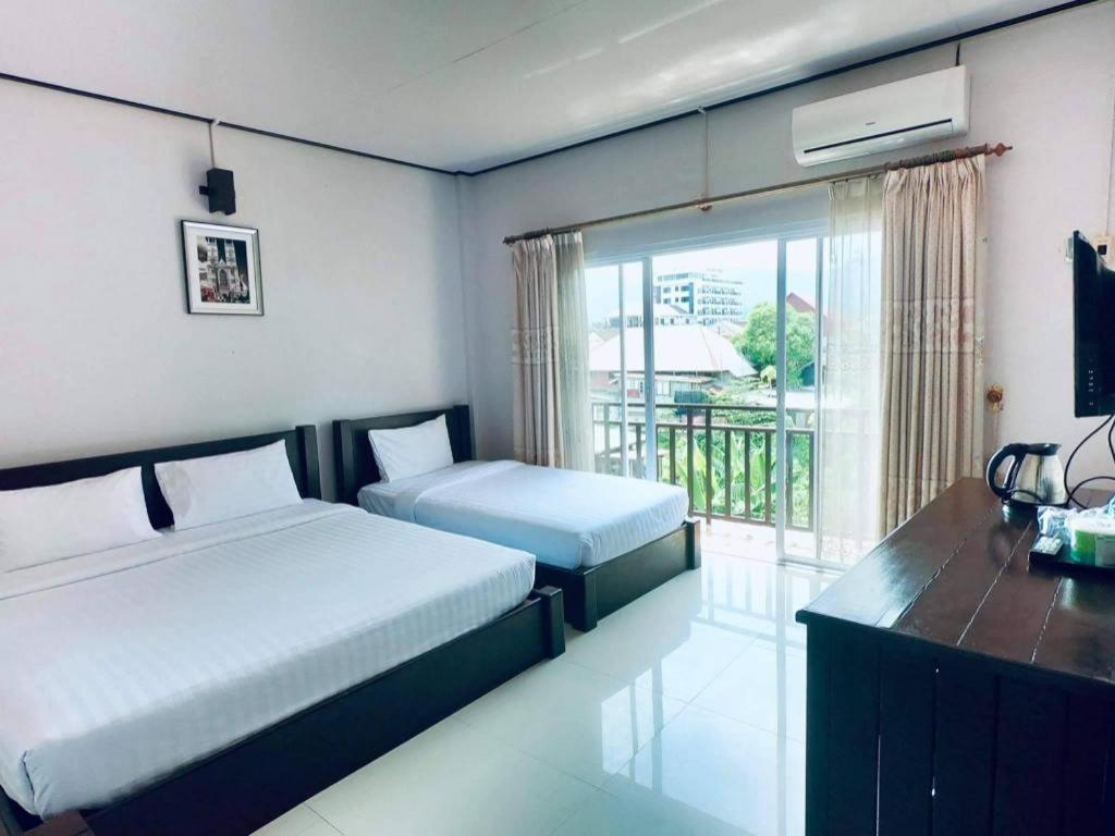 Phou Ang Kham 2 Hotel Vang Vieng Luaran gambar