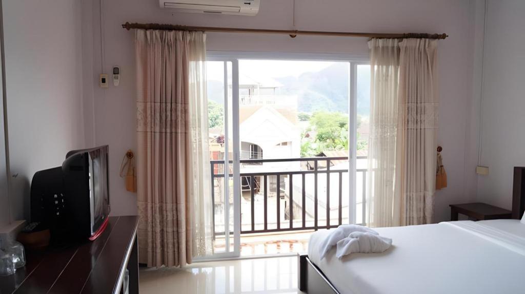 Phou Ang Kham 2 Hotel Vang Vieng Luaran gambar